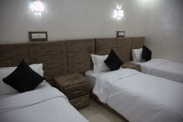 Deluxe Üç Kişilik Oda