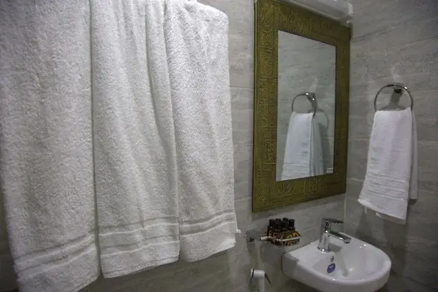Deluxe Üç Kişilik Oda