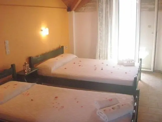 Stüdyo (3 Adults)