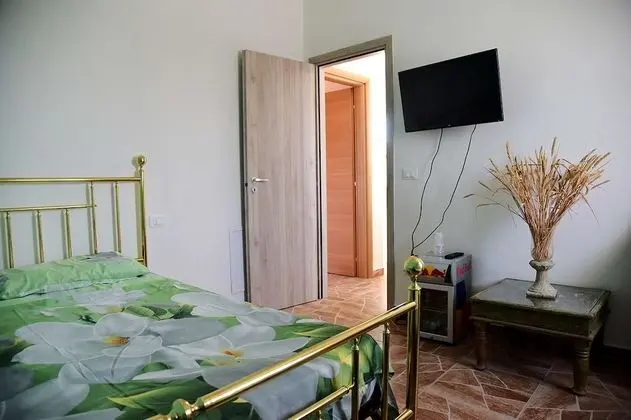 Basic Dört Kişilik Oda, Ortak Banyo