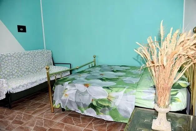 Basic Dört Kişilik Oda, Ortak Banyo