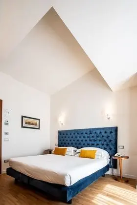 Comfort Tek Büyük veya İki Ayrı Yataklı Oda