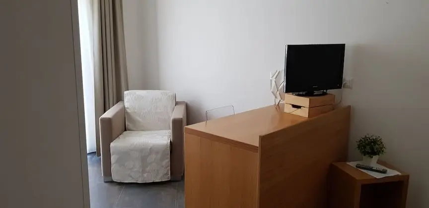 Basic Tek Büyük veya İki Ayrı Yataklı Oda, Bahçe Manzaralı