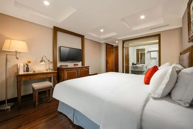 Executive Oda, Balkon