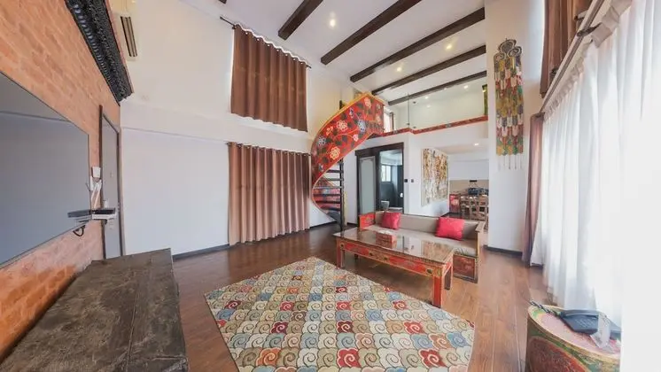 Executive Süit, 1 Yatak Odası, Balkon, Avlu Manzaralı
