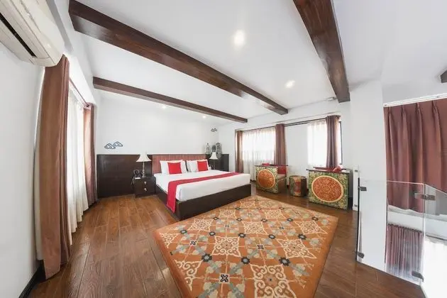 Executive Süit, 1 Yatak Odası, Balkon, Avlu Manzaralı