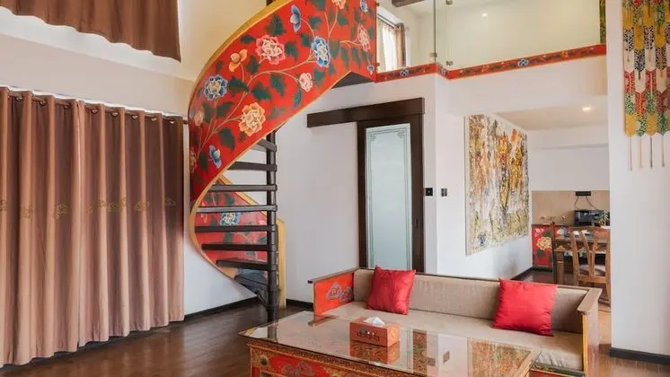 Executive Süit, 1 Yatak Odası, Balkon, Avlu Manzaralı