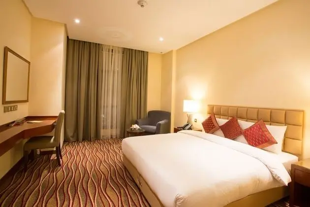 Deluxe Tek Büyük veya İki Ayrı Yataklı Oda, Şehir Manzaralı
