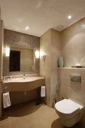 Deluxe Tek Büyük veya İki Ayrı Yataklı Oda, Şehir Manzaralı