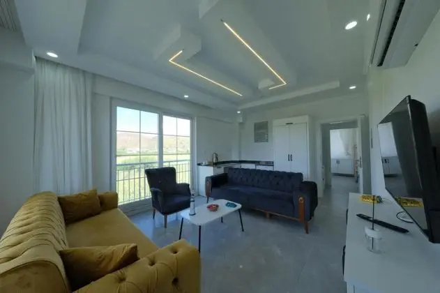 https://images.odamax.com/img/1024x768/odamax/image/upload/The_Dalaman_Suites_Pansiyon_202606051535047_mini_DSCF0758_1_.JPG