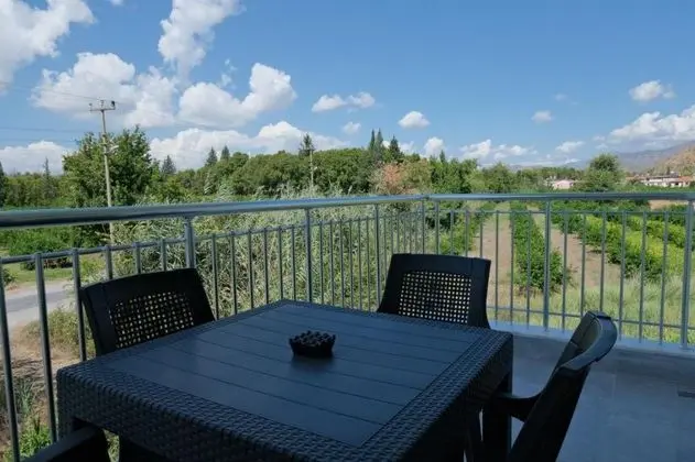 https://images.odamax.com/img/1024x768/odamax/image/upload/The_Dalaman_Suites_Pansiyon_202606051537106_mini_DSCF0765_2_.JPG
