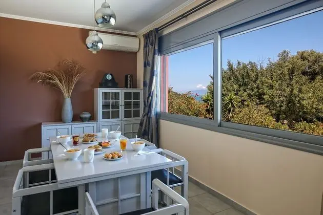 Deluxe Villa