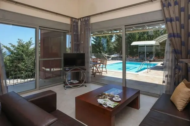 Deluxe Villa