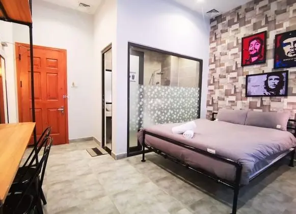 Deluxe Tek Büyük Yataklı Oda