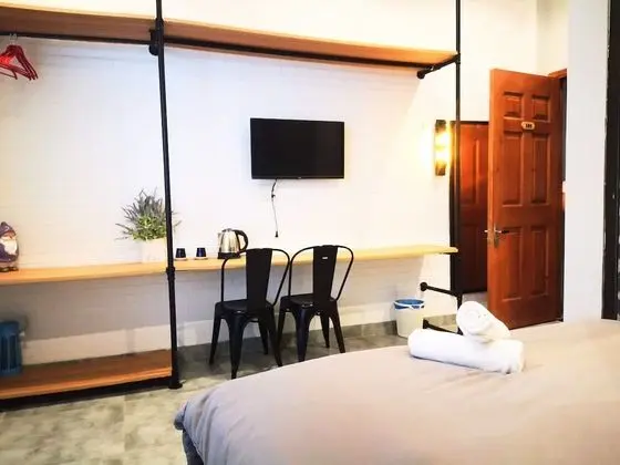 Deluxe Tek Büyük Yataklı Oda