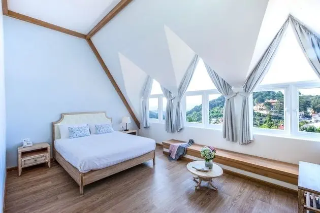 Luxury Tek Büyük Yataklı Oda