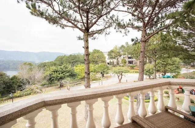 Deluxe Oda, Tepe Manzaralı