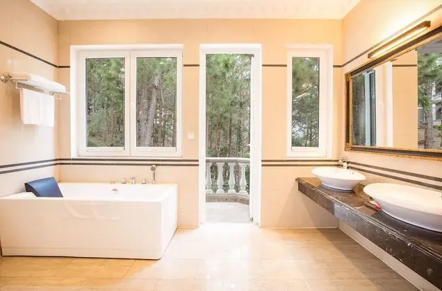 Luxury Oda, Bahçe Manzaralı