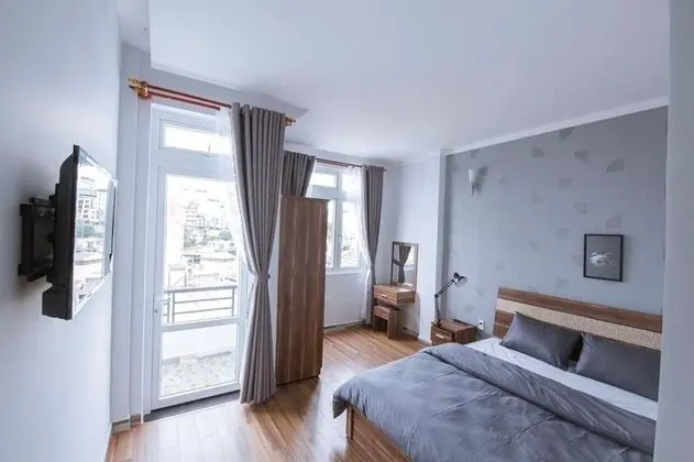 Deluxe Tek Büyük Yataklı Oda