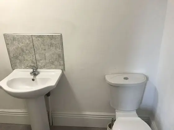 Standard Üç Kişilik Oda, Banyolu/Duşlu