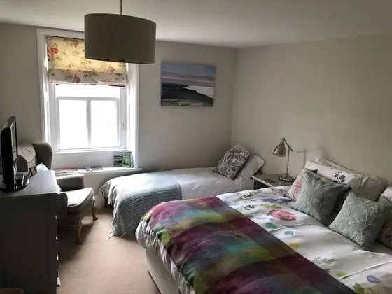 Family Oda, Sigara İçilmez