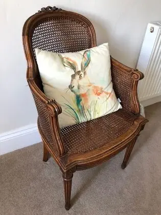 Oda, 1 Çift Kişilik Yatak, Sigara İçilmez