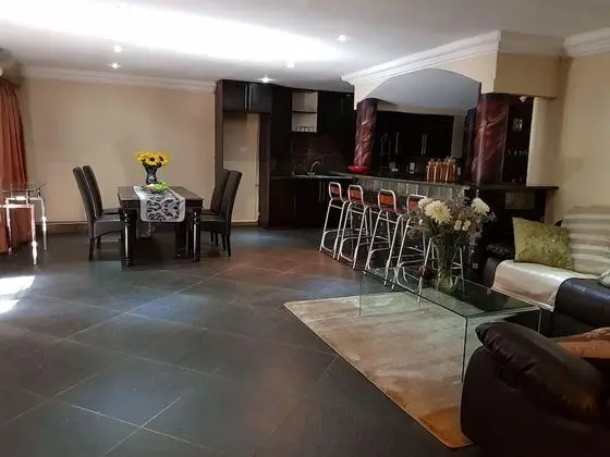 Luxury Apartment Two 205 M2