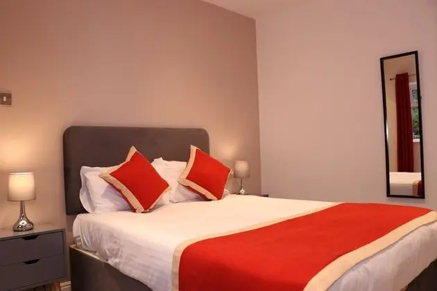 Deluxe Tek Büyük Yataklı Oda, Banyolu/Duşlu