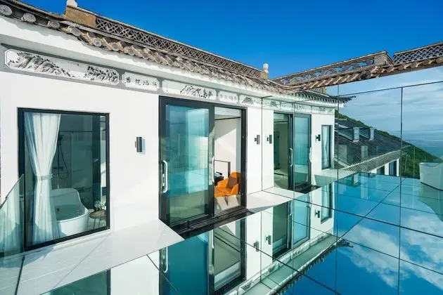 Luxury Tek Büyük Yataklı Oda