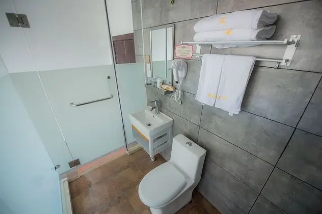 Comfort Tek Büyük Yataklı Oda