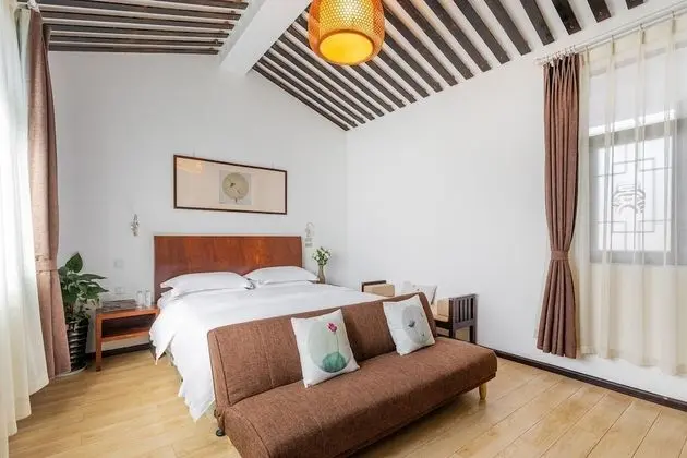 Comfort Tek Büyük Yataklı Oda