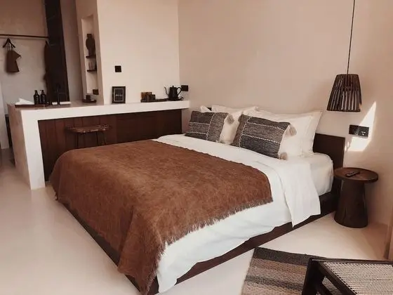 Premium Tek Büyük Yataklı Oda