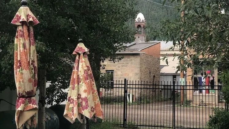 Tek Büyük Yataklı Oda, Dağ Manzaralı