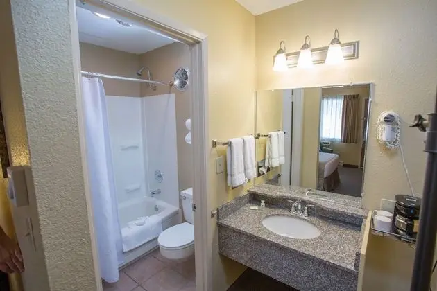 Stüdyo, 2 Çift Kişilik Yatak