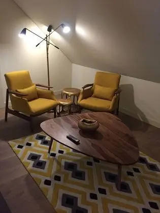 Apart Daire, 2 Yatak Odası, Nehir Manzaralı