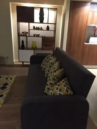 Apart Daire, 2 Yatak Odası, Nehir Manzaralı