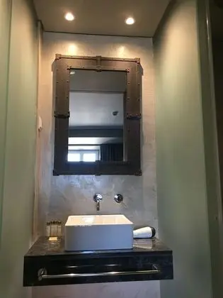 Economy Tek Büyük Yataklı Oda