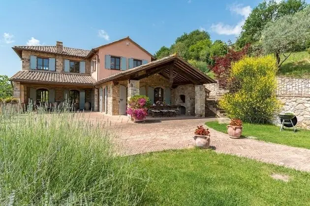 Villa