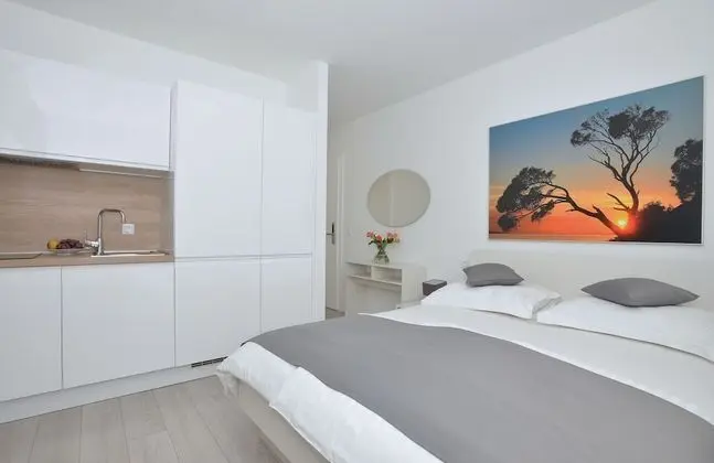 Standard Stüdyo, Balkon, Kısmi Deniz Manzaralı