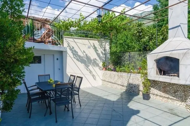 Villa (TwoBedroom Villa with Terrace and Swi)