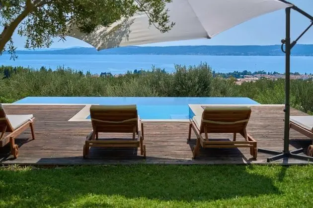 Villa, Kişiye Özel Havuzlu