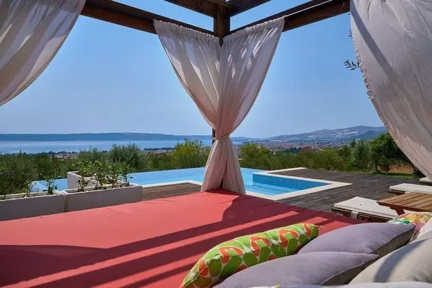 Villa, Kişiye Özel Havuzlu