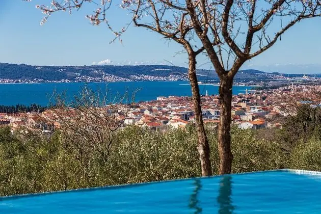 Villa, Kişiye Özel Havuzlu
