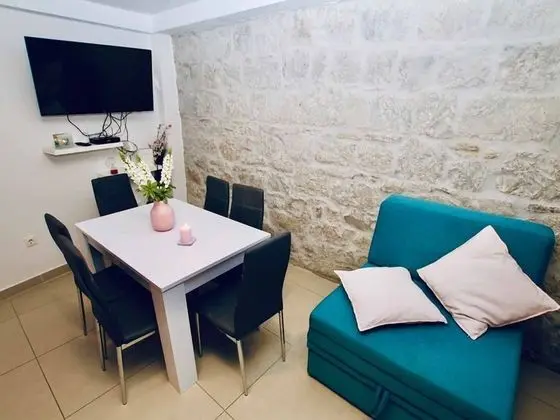 Apart Daire (Two Bedroom Apartment)