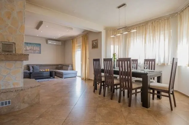 Villa, Kişiye Özel Havuzlu