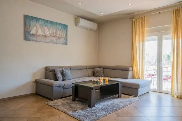 Villa, Kişiye Özel Havuzlu