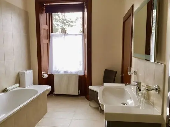 Premier Tek Büyük Yataklı Oda, Banyolu/Duşlu (Super King )