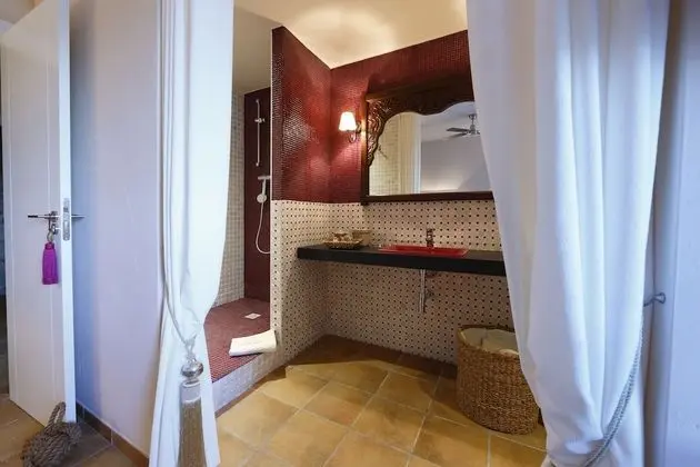 Standard Tek Büyük Yataklı Oda, Dağ Manzaralı