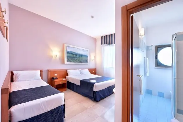 Comfort Üç Kişilik Oda