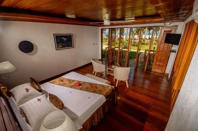 Deluxe Oda, Denize Sıfır (B)